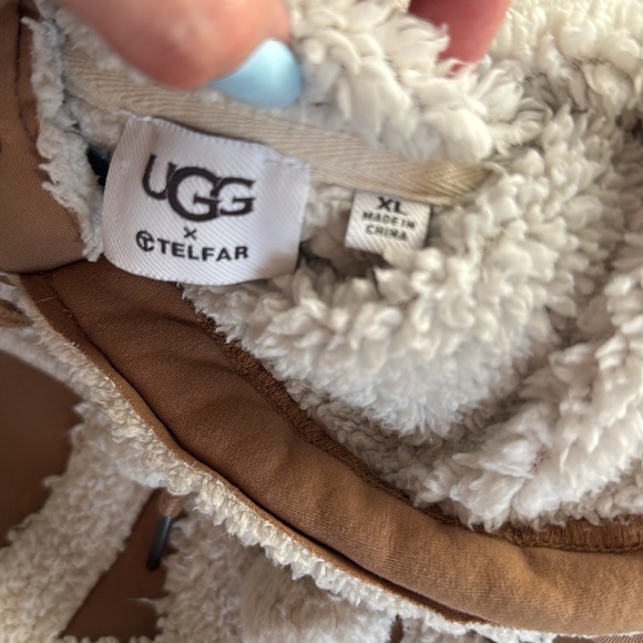 UGG X TELFAR Shearling Hoodie size XL - Picture 4 of 5